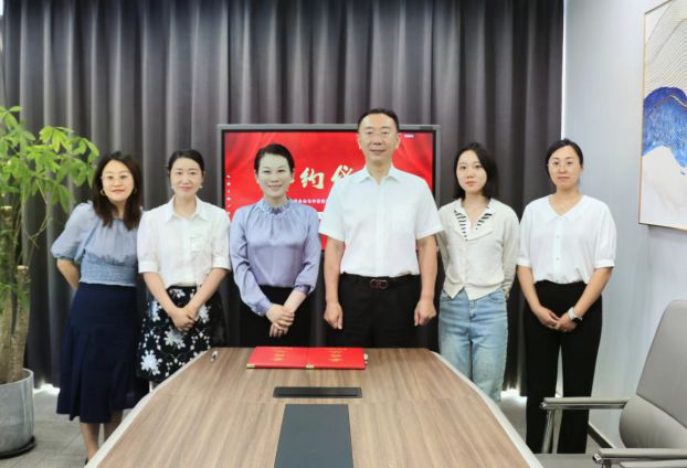 k8.com实业公司与北京德康公益基金会达成战略合作